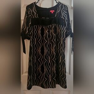 Elle Faux Satin Short Sleeve Dress
